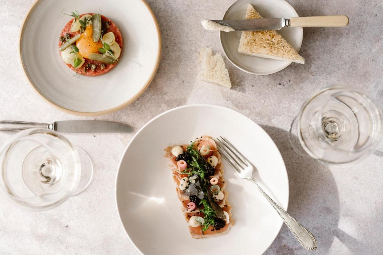 Amadeus Restaurant & Boutique Hotel Well  Luaran gambar